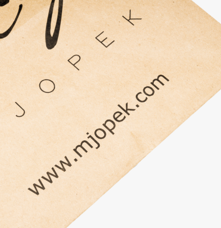 spersonalizowane opakowanie z nadrukiem eleganckie opakowanie z unikalnym wzorem, które eksponuje wyjątkowy charakter biżuteryjnych produktów